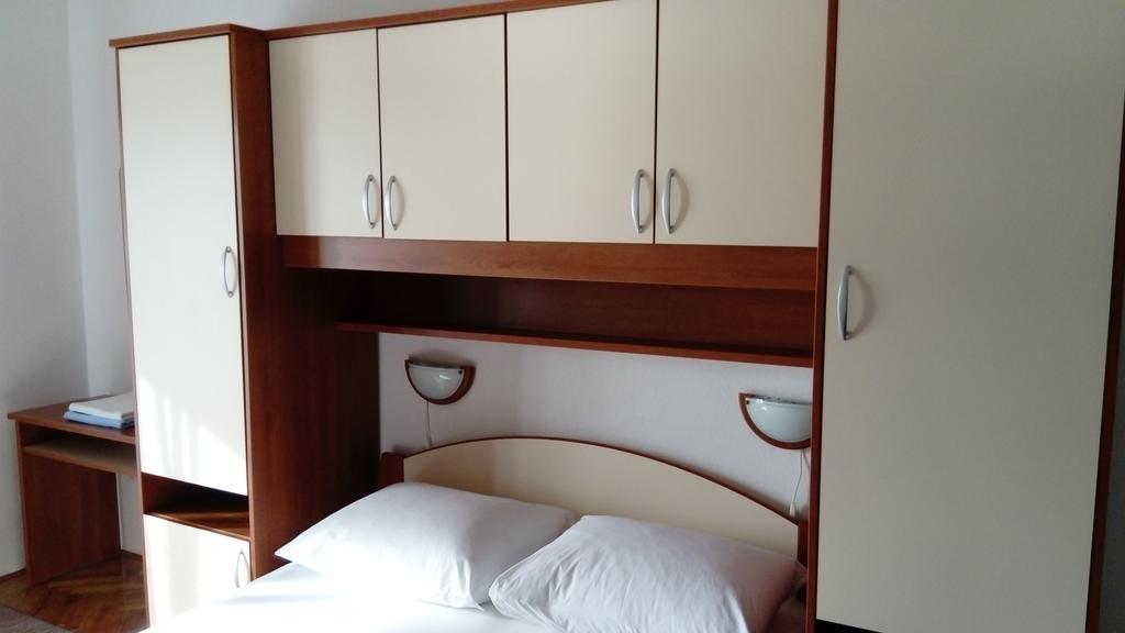 Apartments Branko Nin Room photo