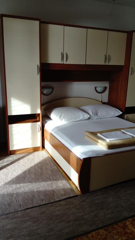Apartments Branko Nin Room photo